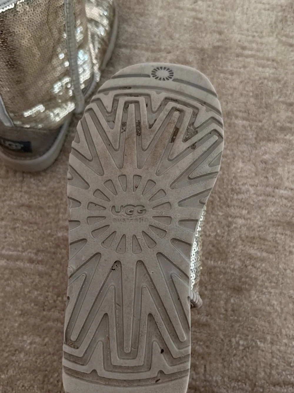 UGG classic short